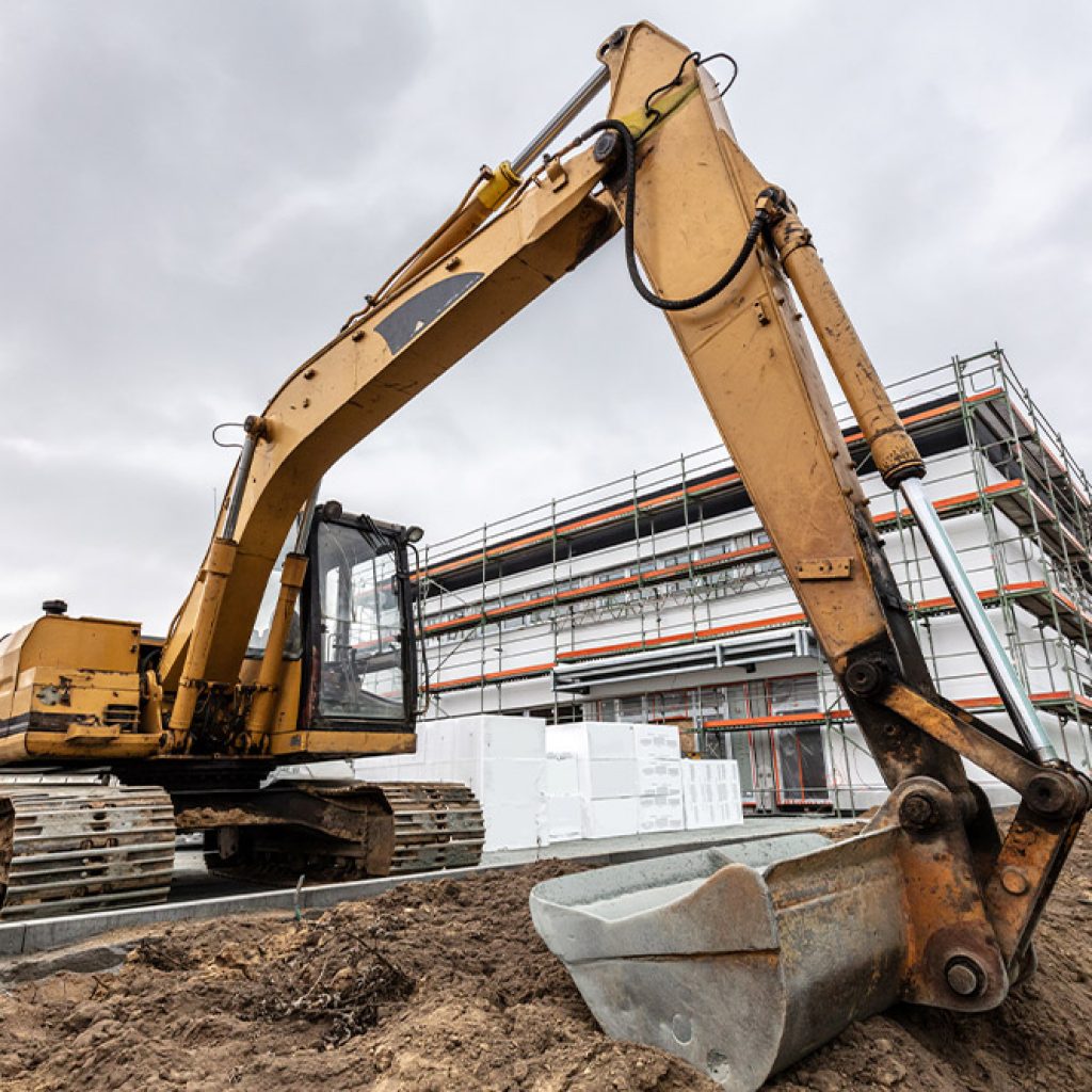 all-you-need-to-know-about-excavators-our-basic-guide-buy-used